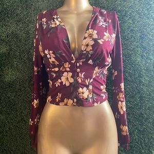 Floral cropped blouse